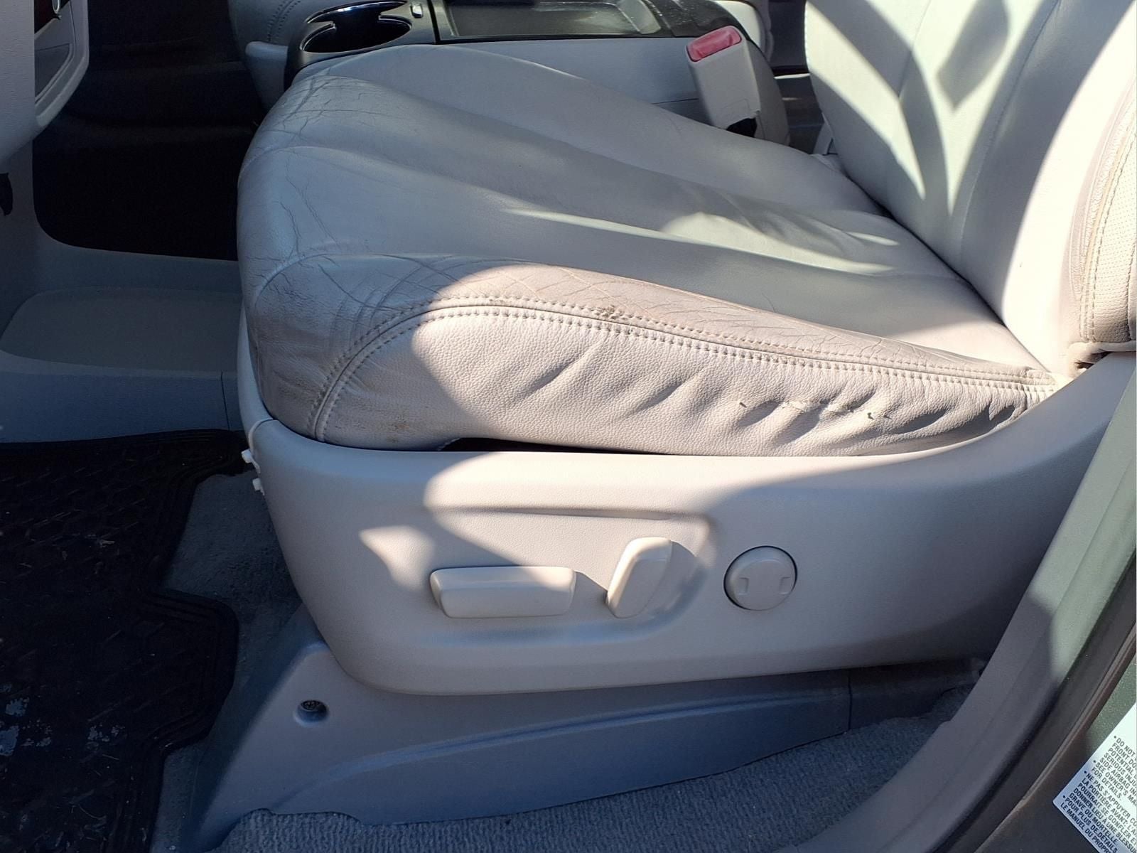 2011 Toyota Sienna Limited V6