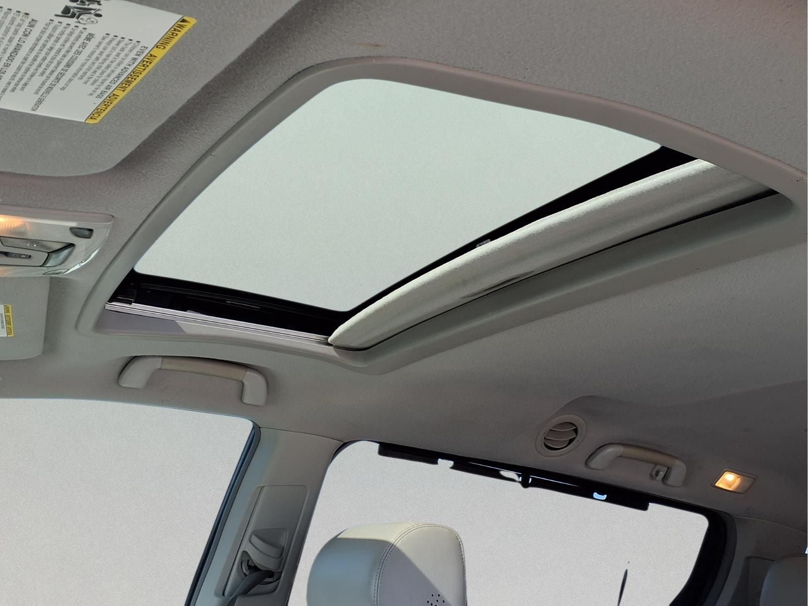 2011 Toyota Sienna Limited V6