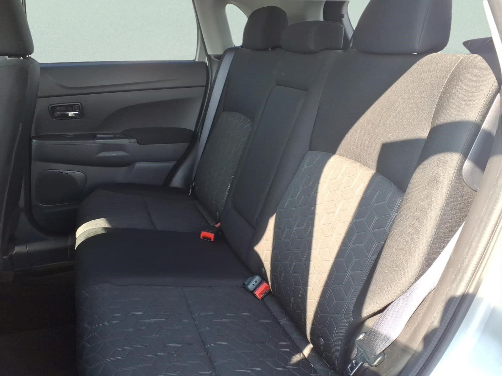 2024 Mitsubishi Outlander Sport Base