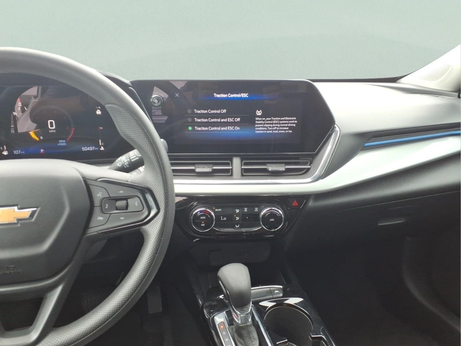2025 Chevrolet Trax FWD LT