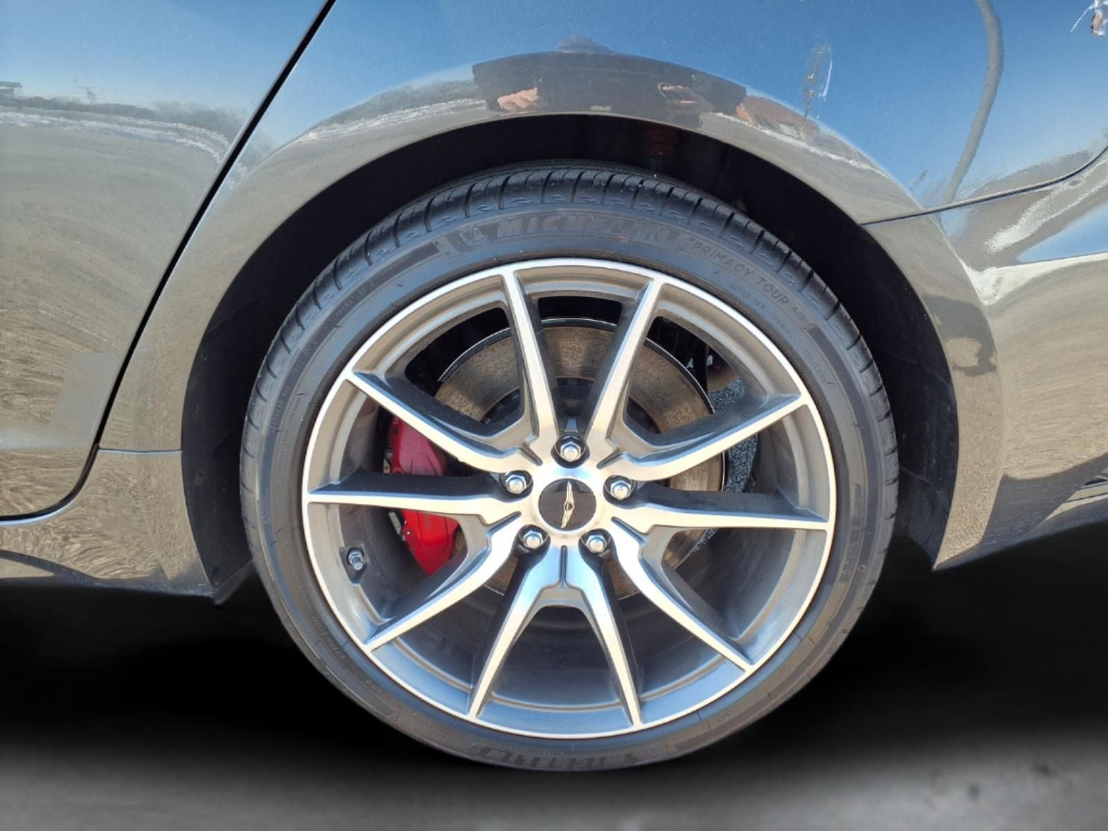 2025 Genesis G70 2.5T RWD