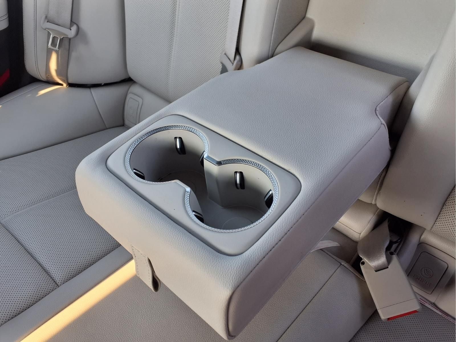 2025 Genesis G70 2.5T RWD