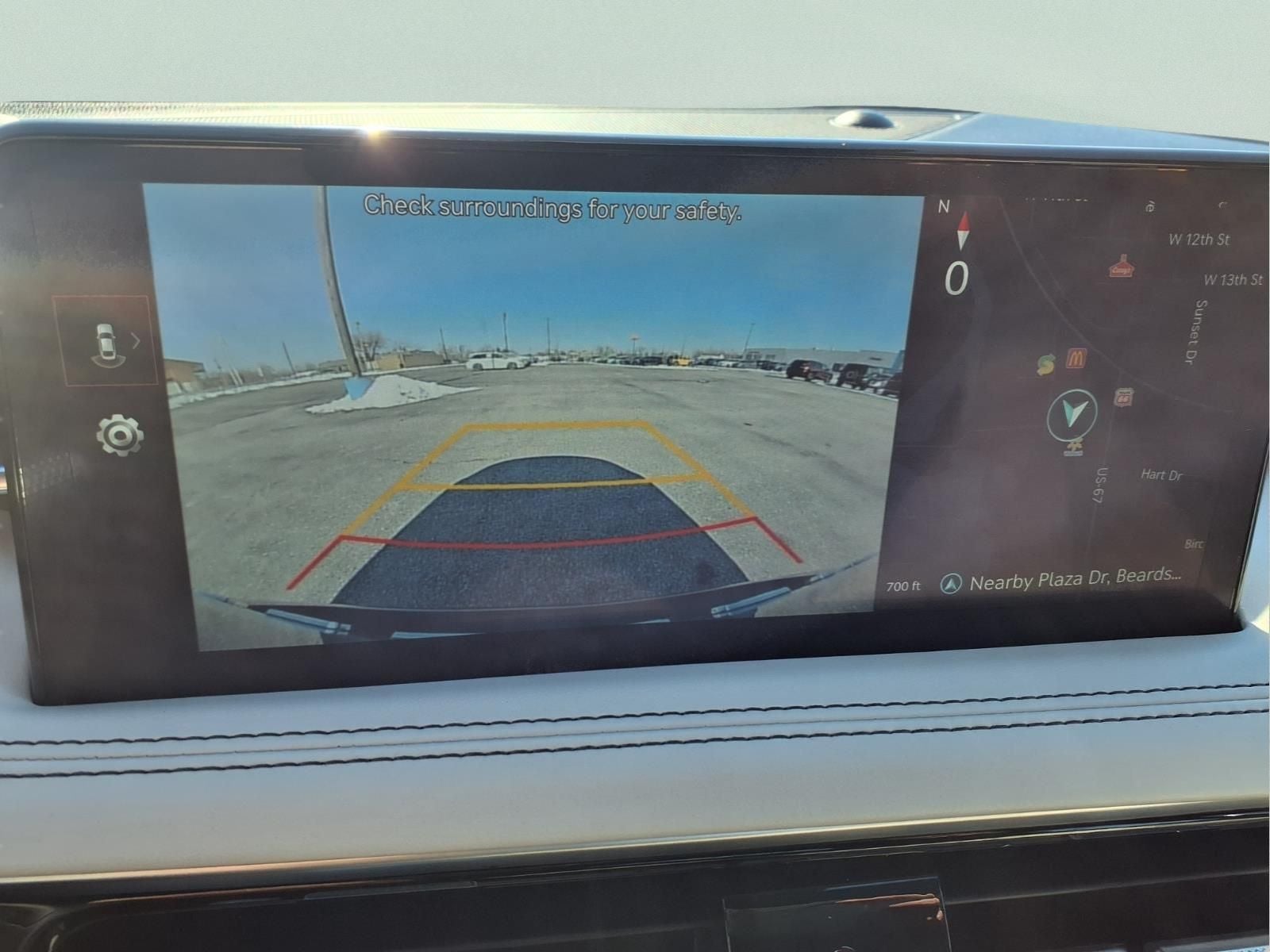 2025 Genesis G70 2.5T RWD