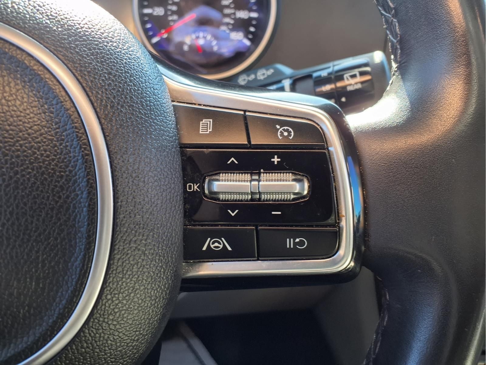 2024 Kia Carnival MPV LX Seat Package