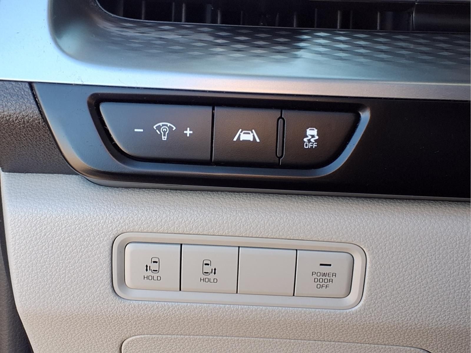 2024 Kia Carnival MPV LX Seat Package