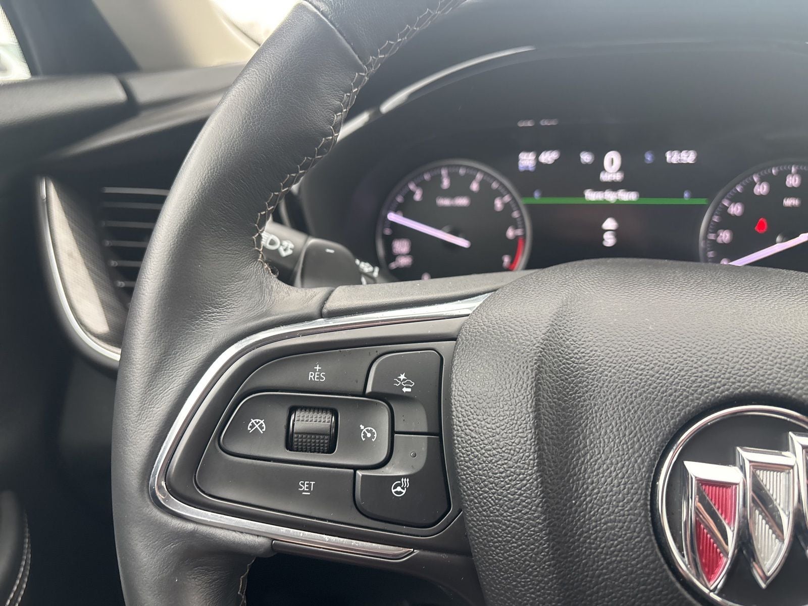 2023 Buick Envision Essence AWD