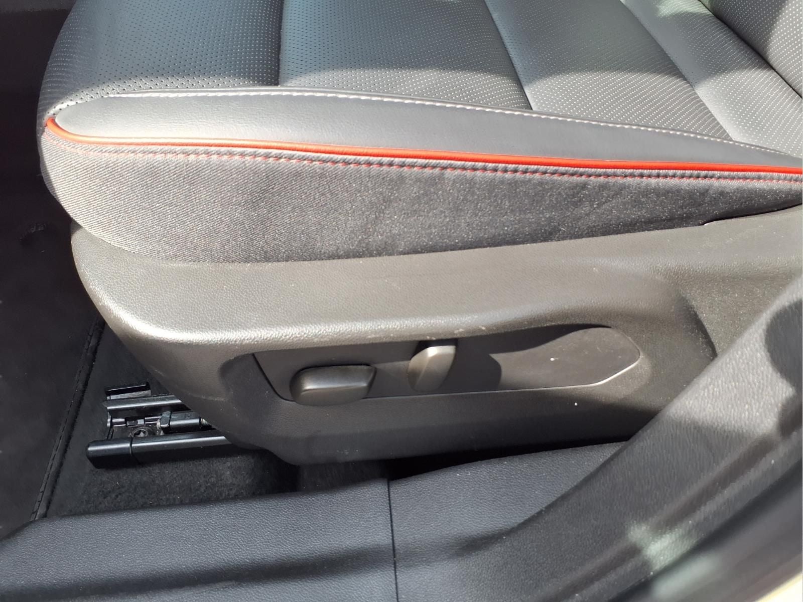 2023 Buick Envision Essence AWD