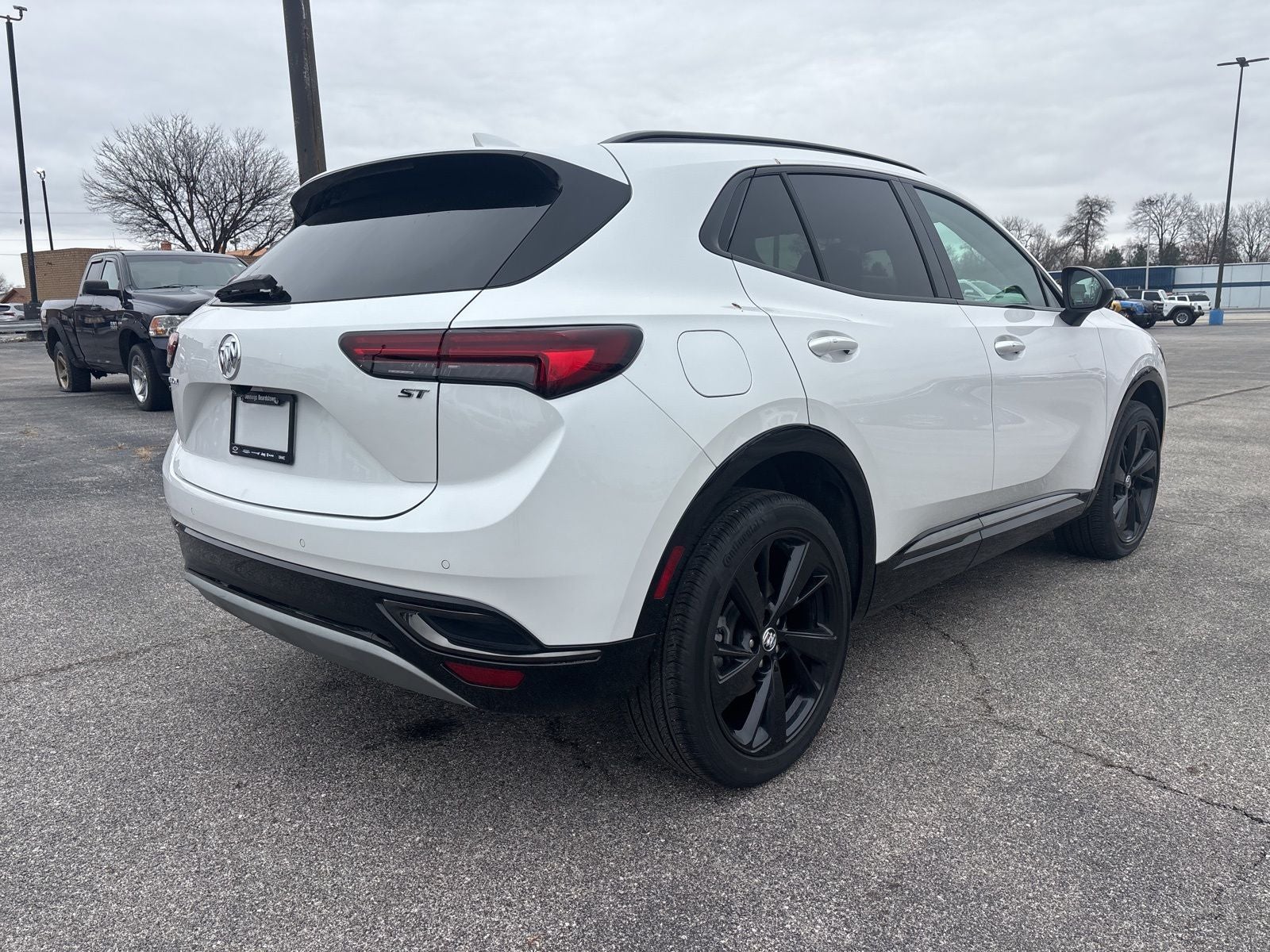 2023 Buick Envision Essence AWD