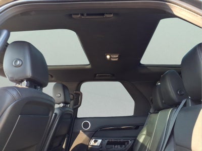 2018 Land Rover Discovery SE